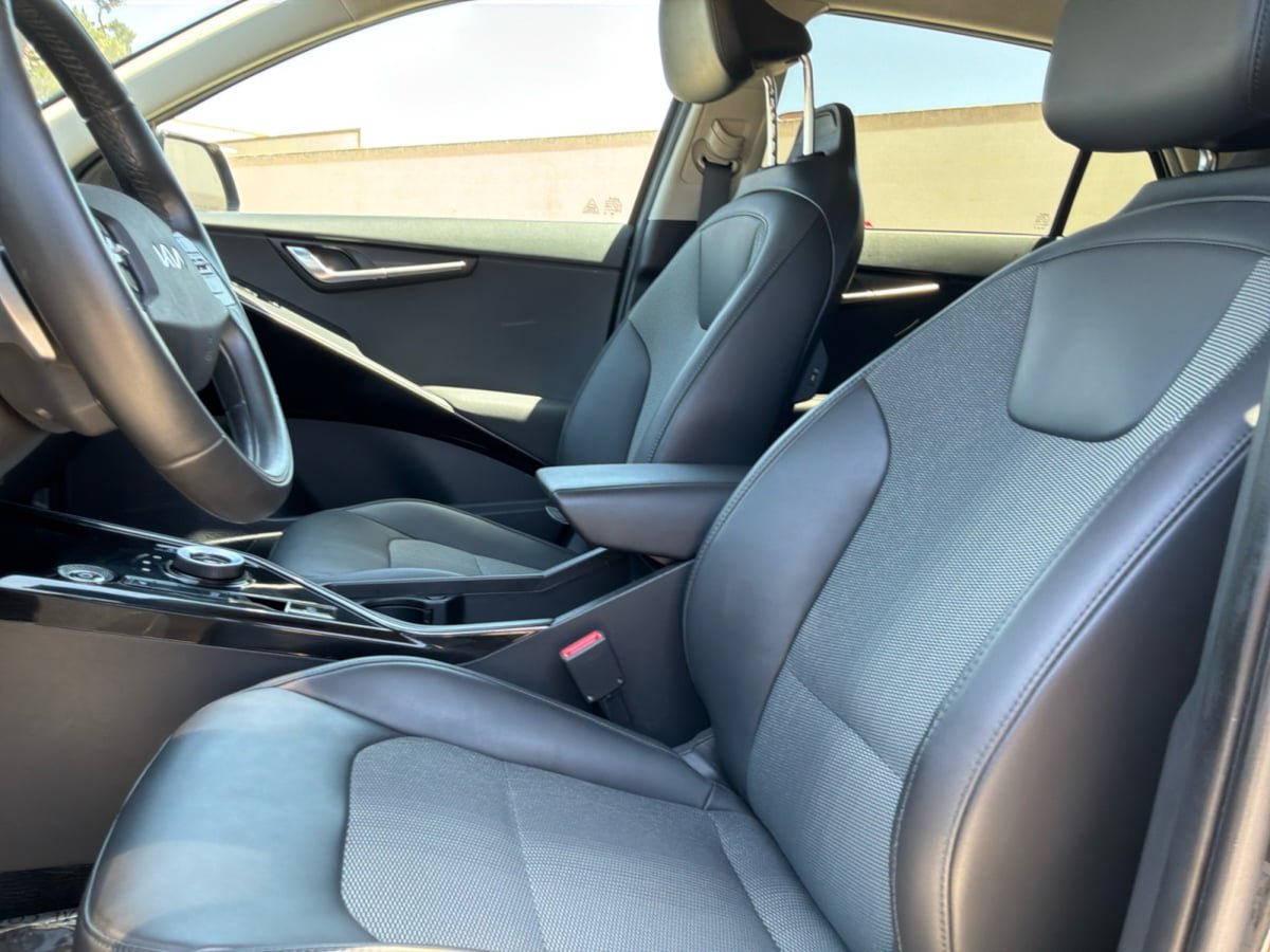 Used 2023 Kia Niro Wind FWD image 17