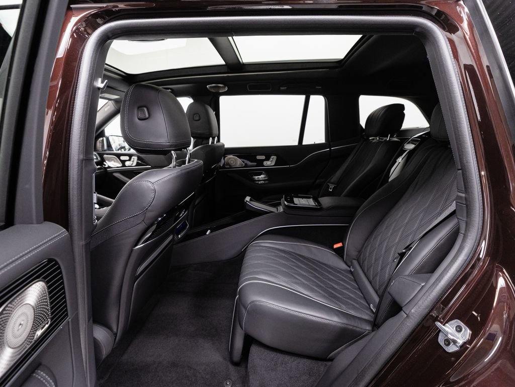 Certified 2024 Mercedes-Benz Maybach GLS 600 4MATIC image 29