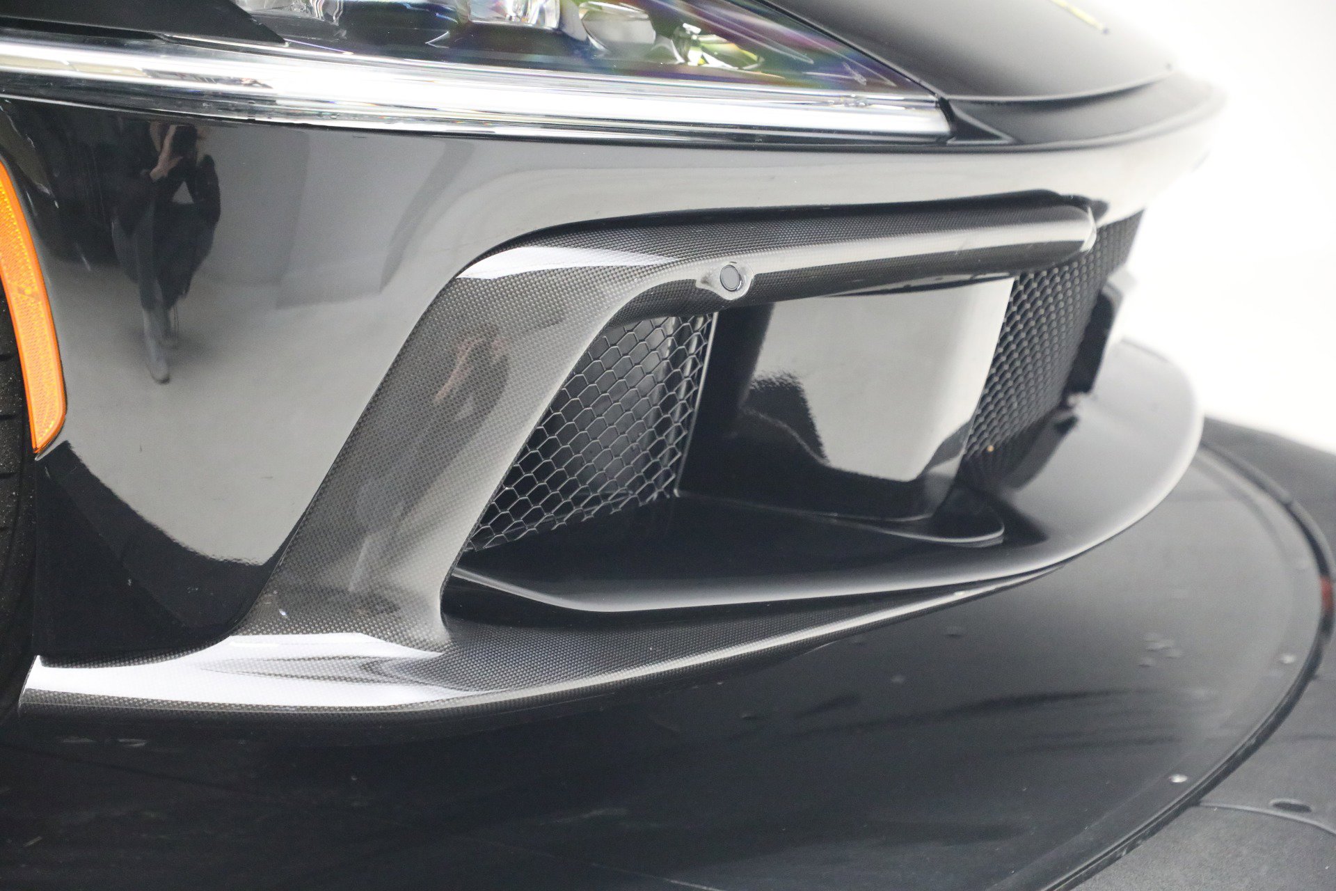 Certified 2025 Ferrari 12Cilindri image 27