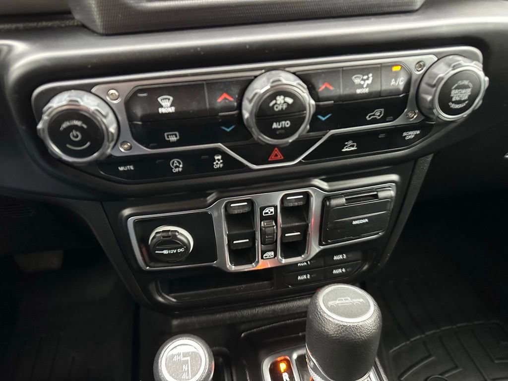 Used 2020 Jeep Gladiator Sport w/ Quick Order Package 24S AWD/4WD image 25