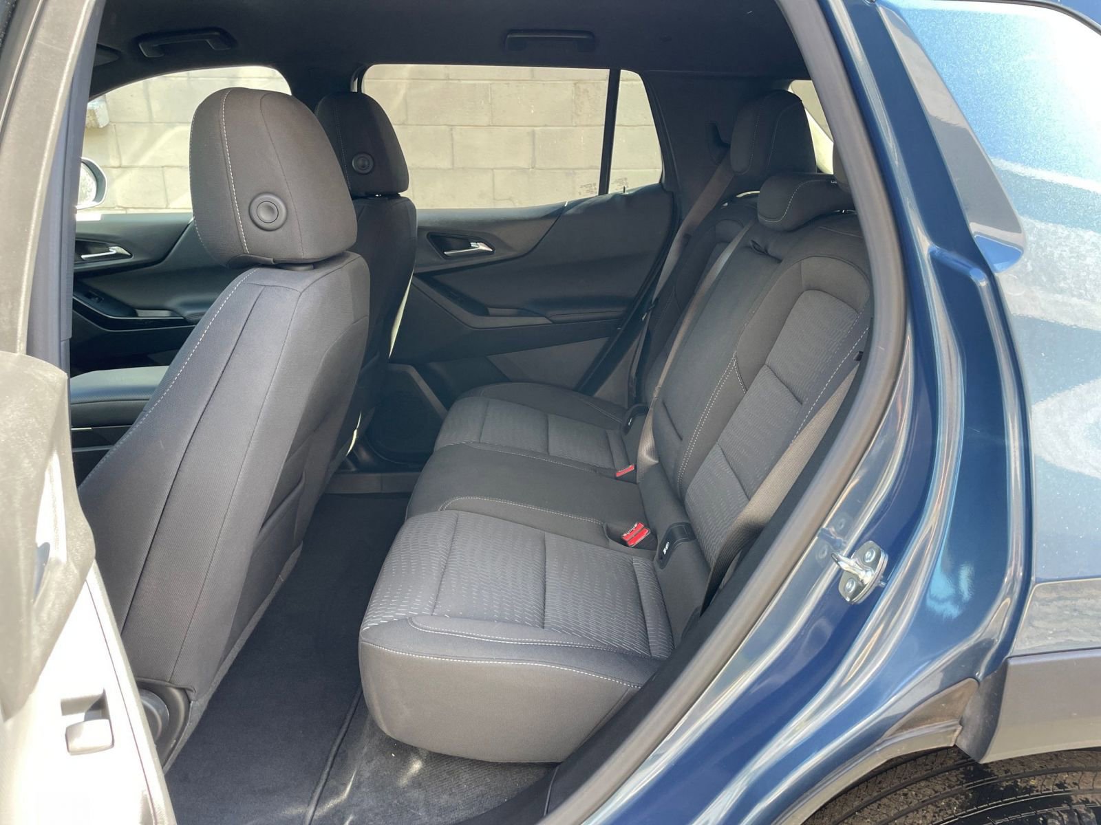 Used 2025 Chevrolet Equinox LT image 24