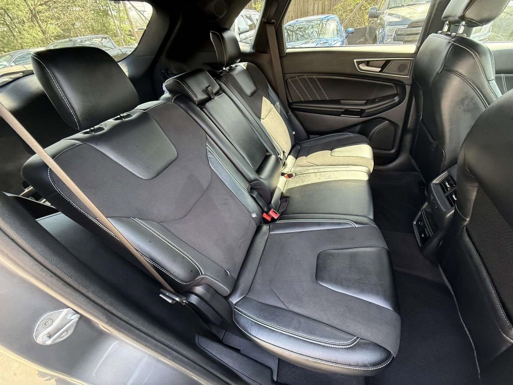 Used 2024 Ford Edge ST w/ Equipment Group 401A image 11
