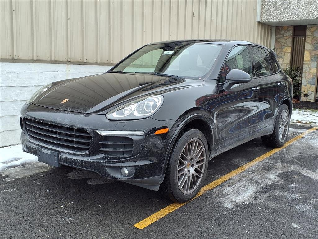 Used 2017 Porsche Cayenne Platinum Edition image 29