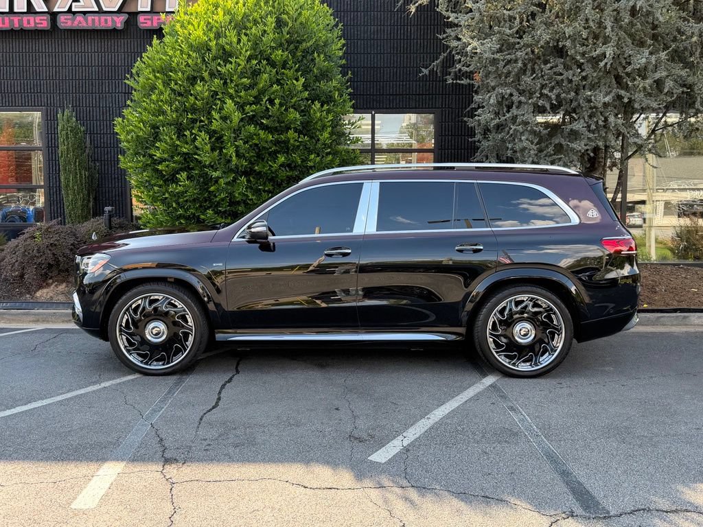 Used 2022 Mercedes-Benz Maybach GLS 600 4MATIC image 9