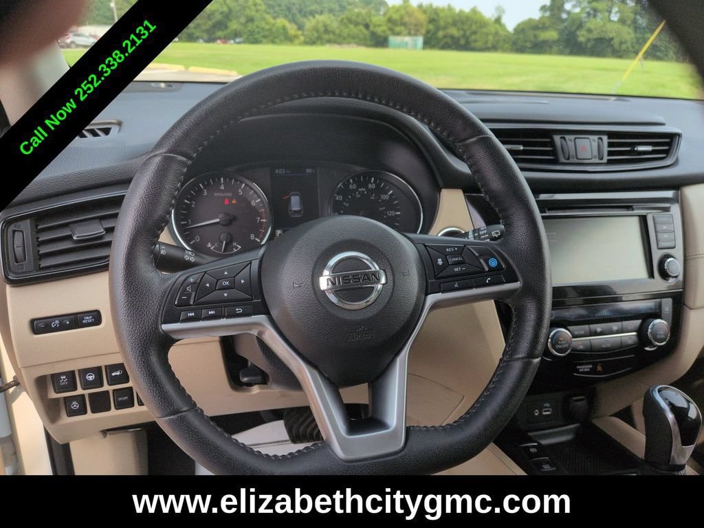 Used 2019 Nissan Rogue SL FWD image 22