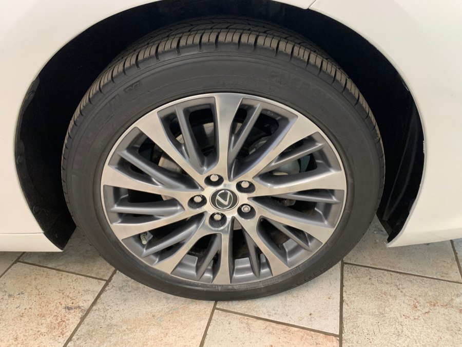 Used 2021 Lexus ES 250 w/ Premium Package AWD/4WD image 9