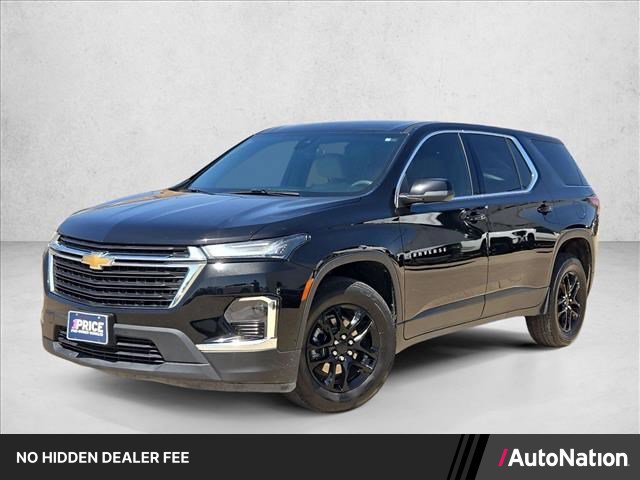 Used 2023 Chevrolet Traverse LS FWD image 1