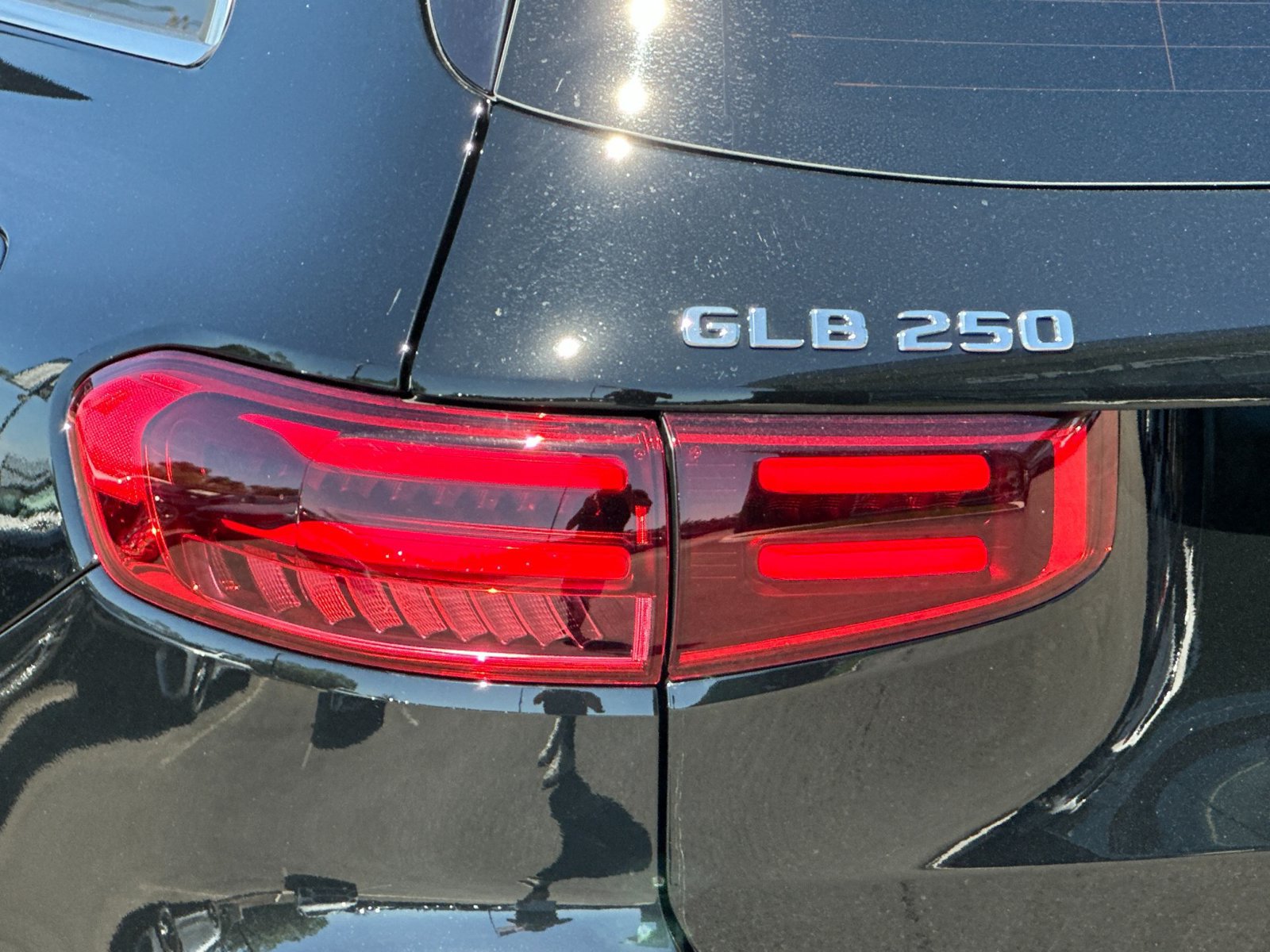 New 2026 Mercedes-Benz GLB 250 4MATIC image 31