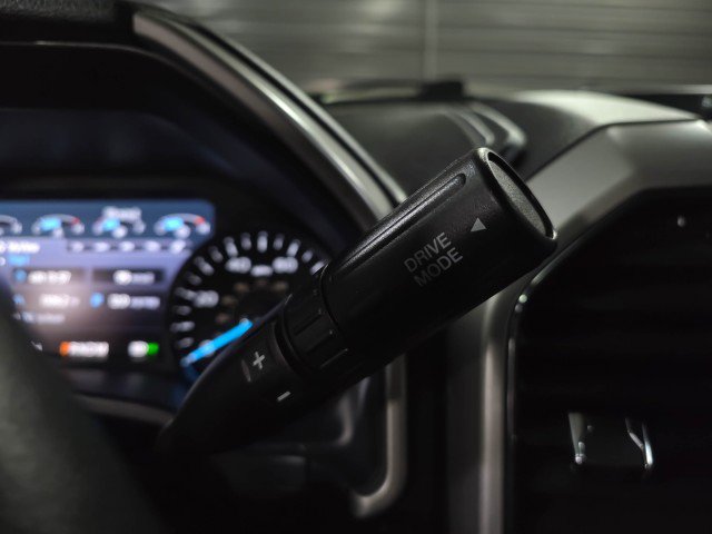 Used 2020 Ford F250 Lariat w/ Lariat Ultimate Package image 26