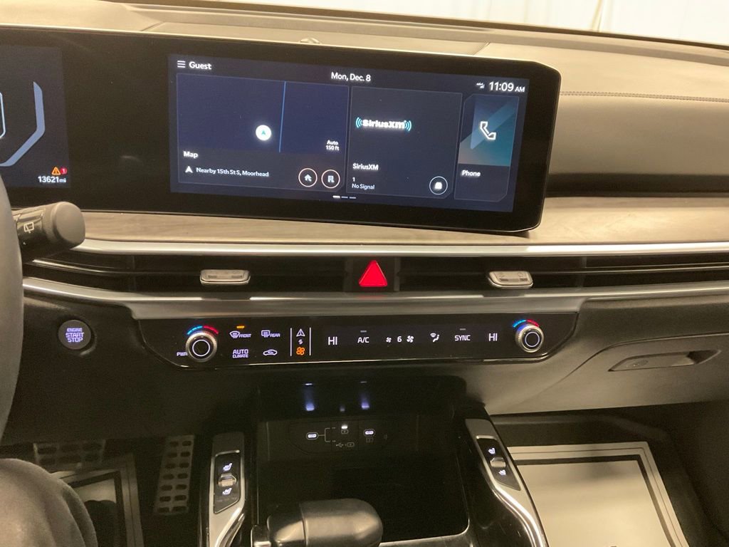 Used 2025 Kia Sorento SX Prestige image 4