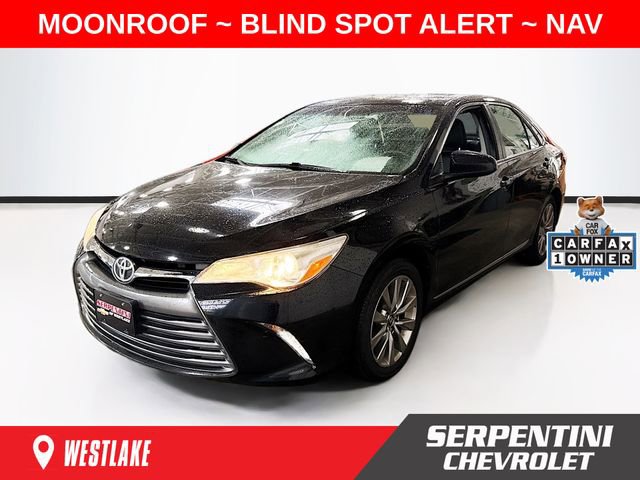 Used 2017 Toyota Camry XLE w/ Moonroof Package FWD image 1