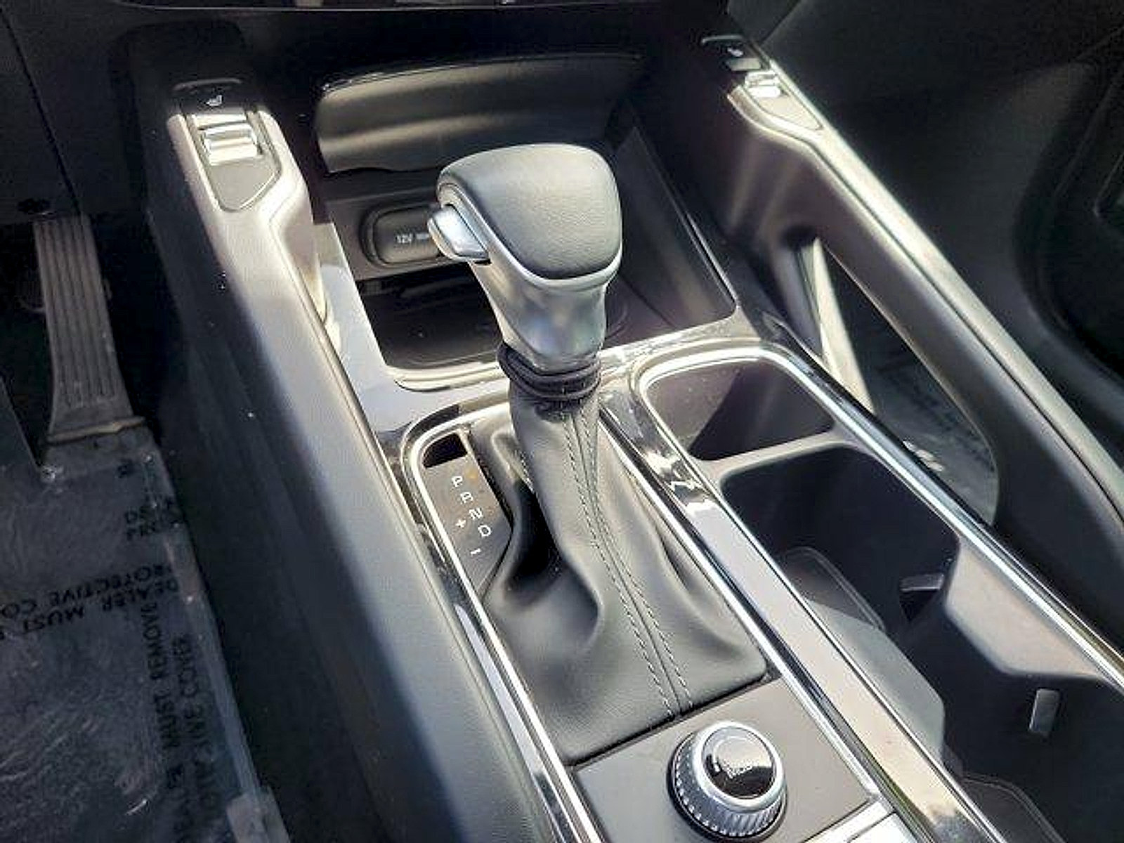 Used 2024 Kia Telluride S w/ S Sunroof Package FWD image 30