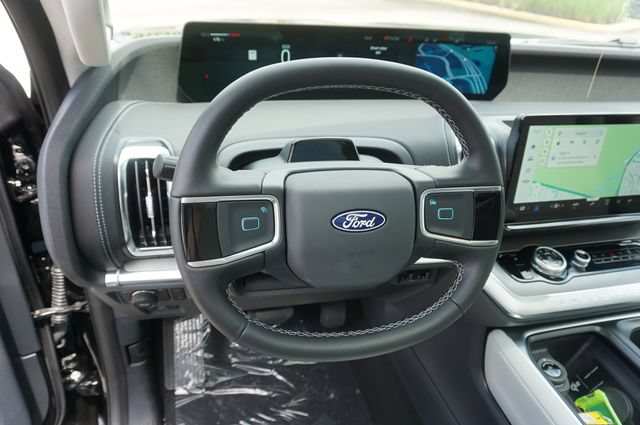 New 2027 Ford Expedition Max Platinum w/ Driver's Package AWD/4WD image 14