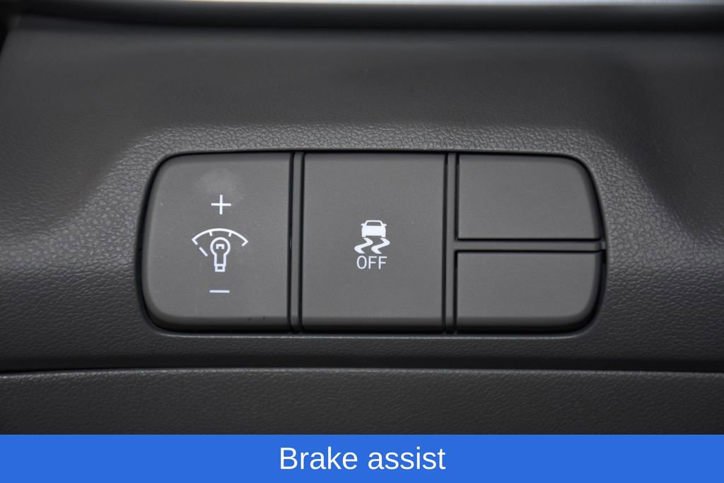 New 2026 Hyundai Elantra Sport image 9