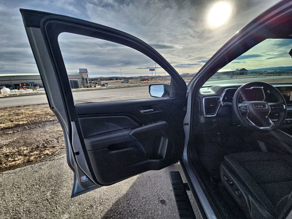 Used 2024 GMC Canyon Elevation w/ Convenience Package image 23