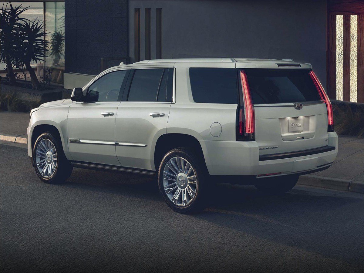 Used 2018 Cadillac Escalade ESV Luxury