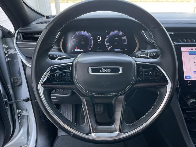 Used 2021 Jeep Grand Cherokee L Overland w/ Luxury Tech Group IV AWD/4WD image 14