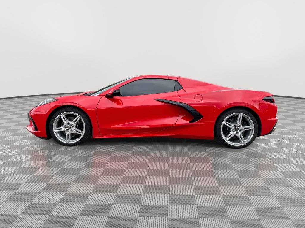 Used 2025 Chevrolet Corvette Stingray Convertible w/ 1LT RWD image 7