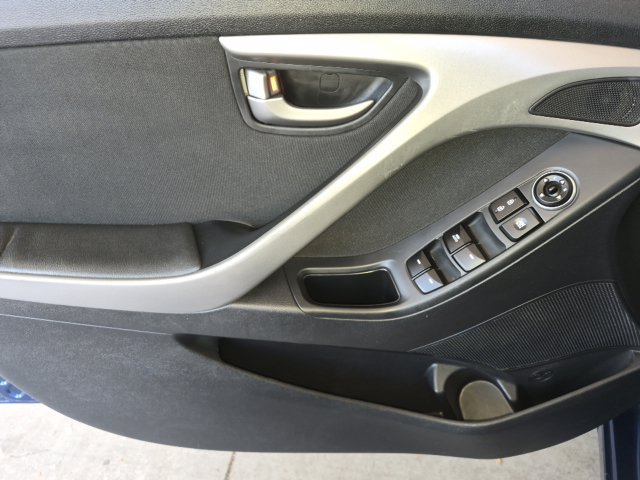 Used 2016 Hyundai Elantra Value Edition FWD image 13