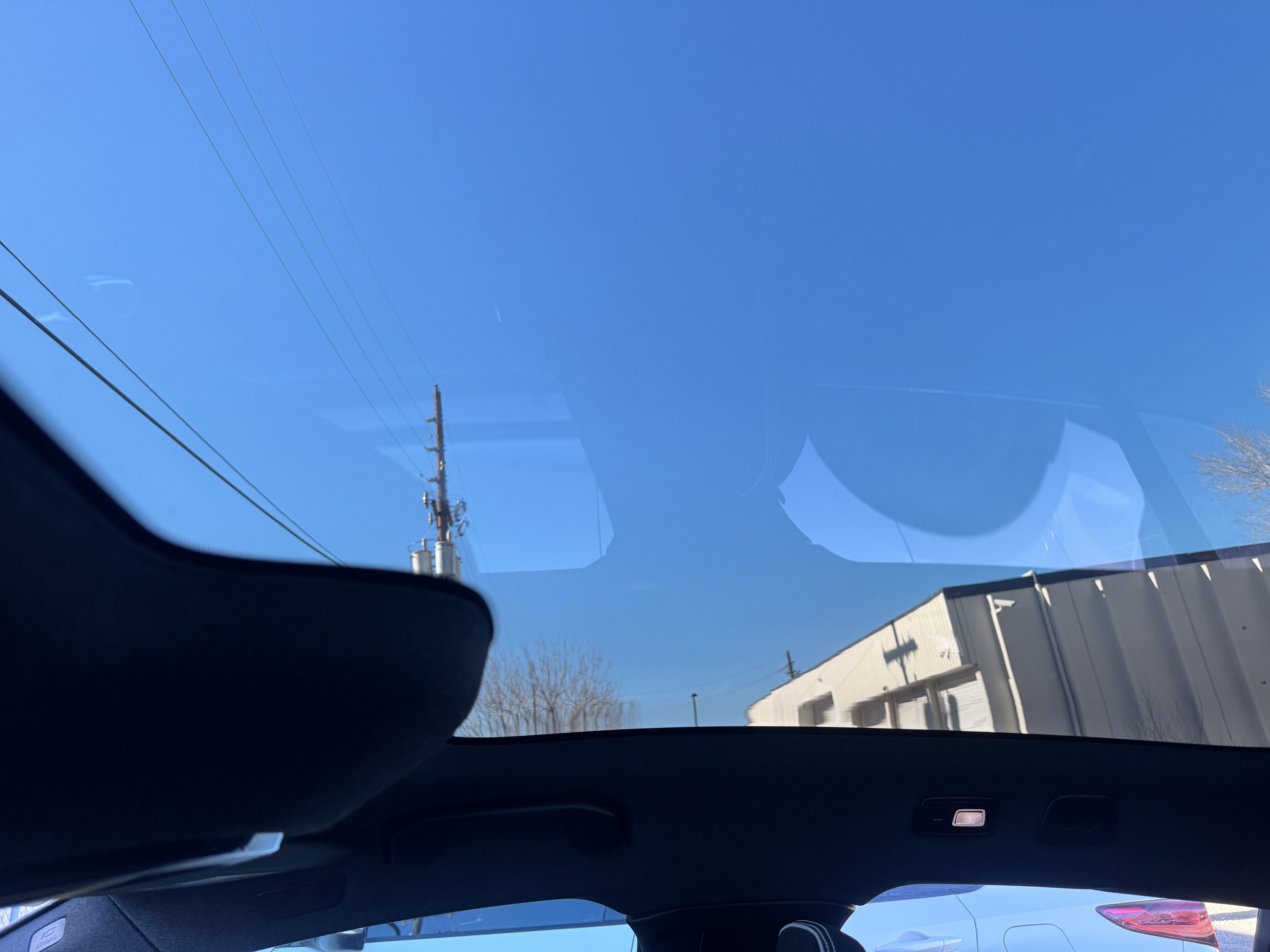 Used 2023 Volvo C40 P8 Recharge Ultimate image 30