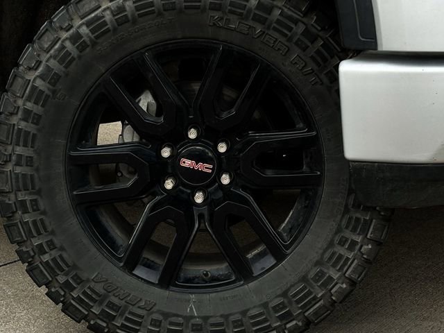 Used 2020 GMC Sierra 1500 Elevation w/ Elevation Value Package AWD/4WD image 10