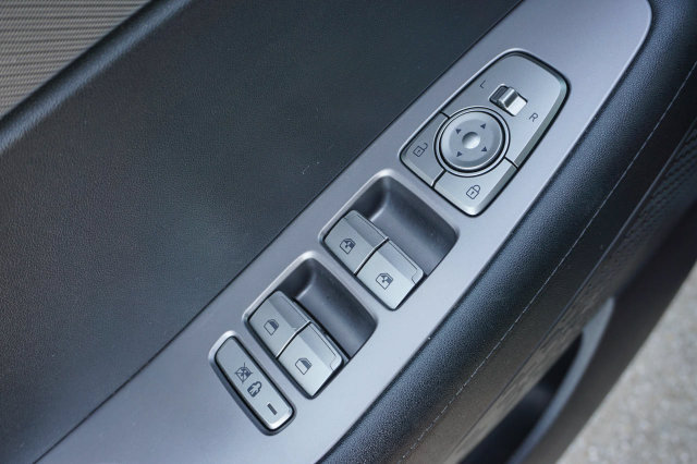 Used 2024 Hyundai Palisade SEL AWD/4WD image 14