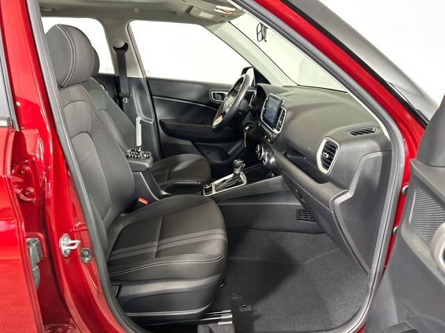 Used 2023 Hyundai Venue SEL w/ Cargo Package image 50