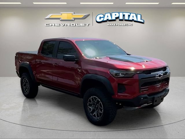 Used 2024 Chevrolet Colorado ZR2 w/ ZR2 Convenience Package III AWD/4WD image 7
