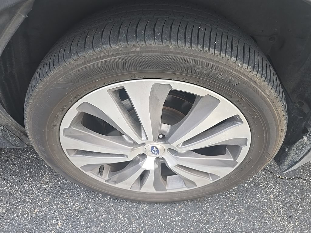 Used 2020 Subaru Ascent Limited w/ Popular Package #2A AWD/4WD image 4