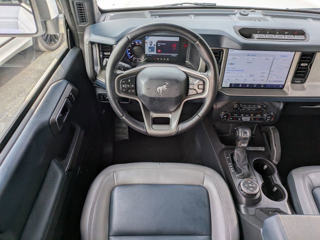 Used 2024 Ford Bronco Outer Banks w/ Sasquatch Package image 15