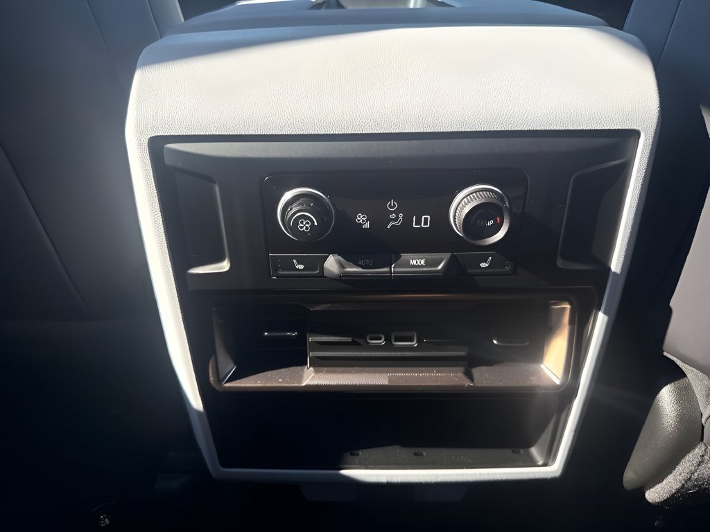 Used 2025 GMC Hummer EV 2X AWD/4WD image 13