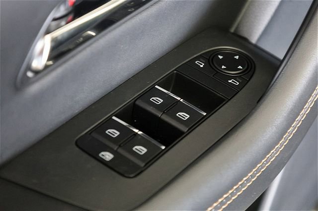 New 2025 MAZDA CX-90 3.3 Turbo w/ Preferred Package image 15