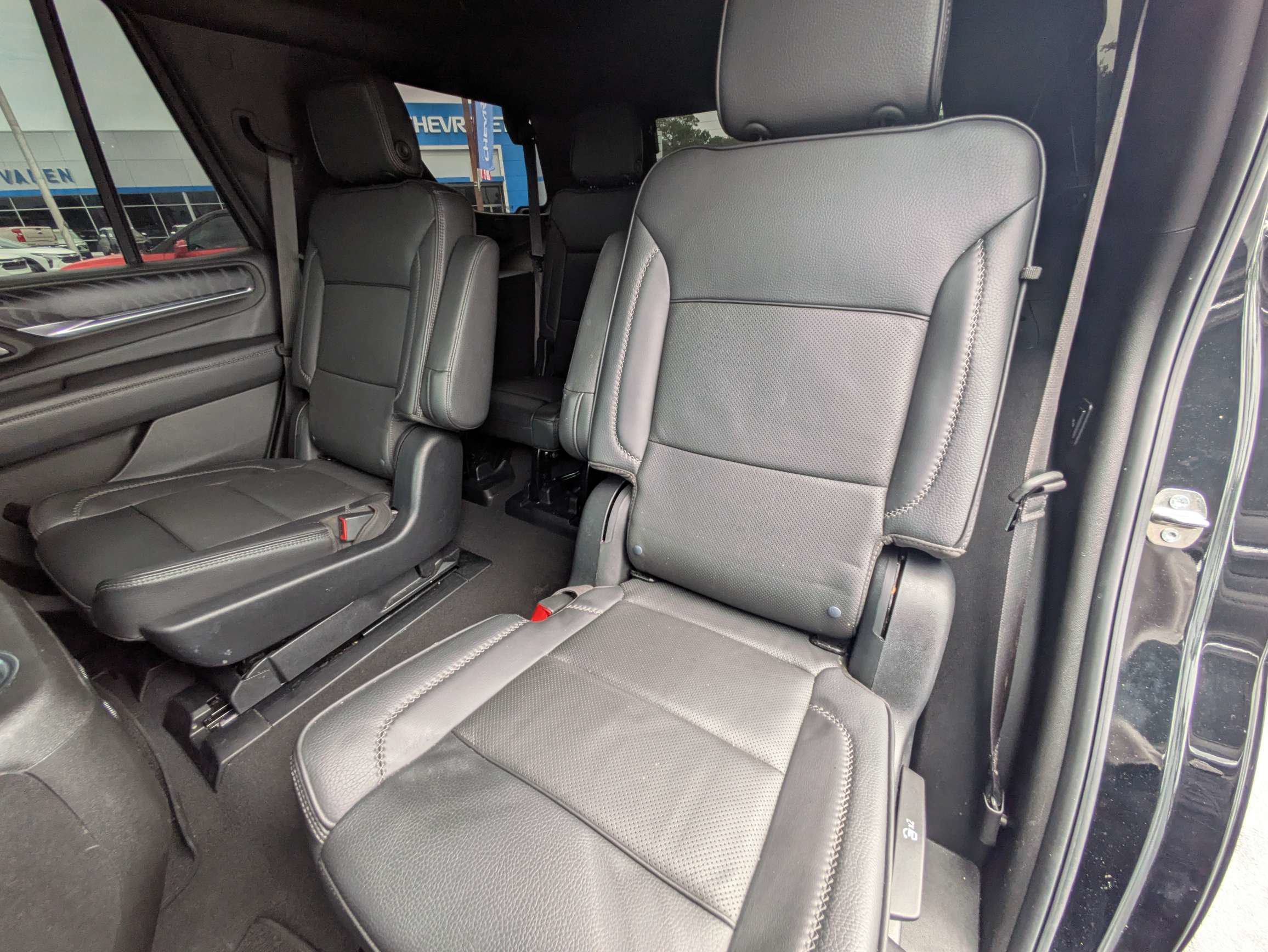 Used 2023 GMC Yukon Denali w/ Denali Reserve Package AWD/4WD image 10