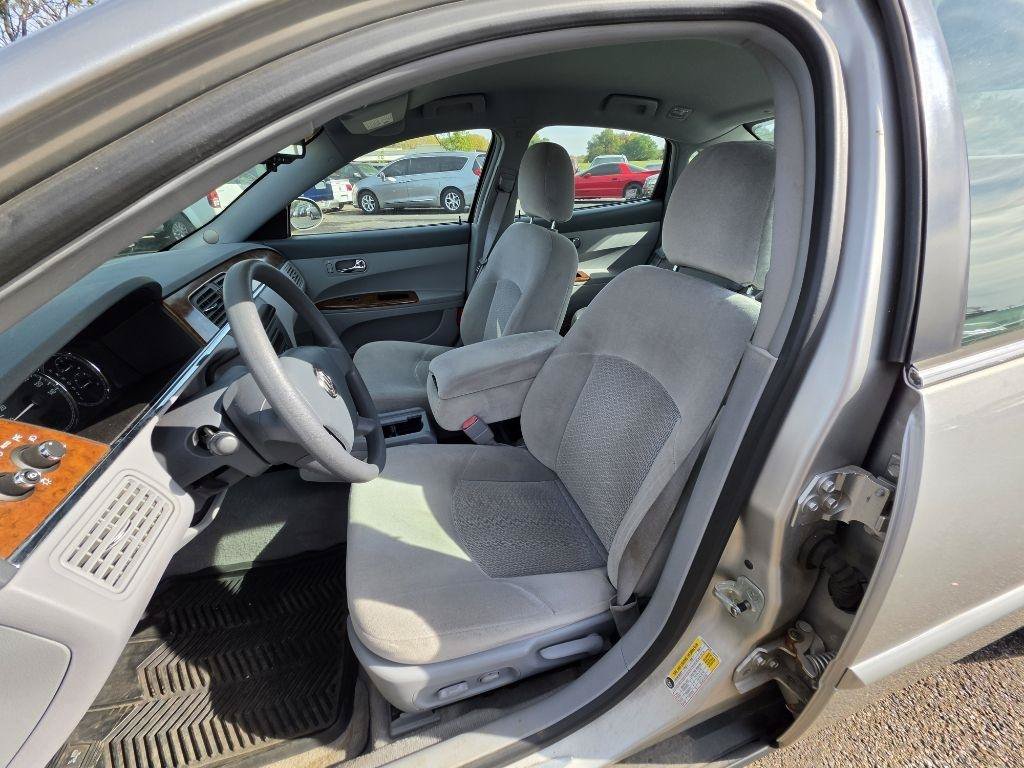 Used 2006 Buick LaCrosse CX FWD image 15