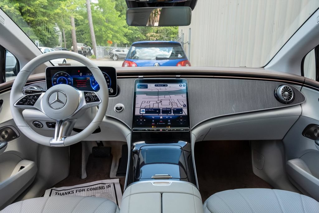 Used 2023 Mercedes-Benz EQE 350+ 4MATIC Sedan image 17