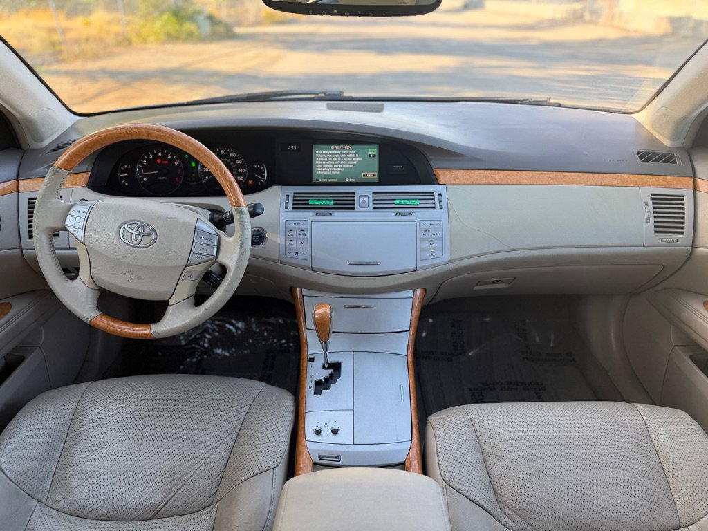 Used 2007 Toyota Avalon XL FWD image 13