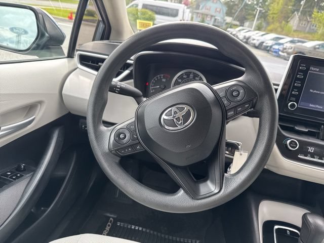Used 2020 Toyota Corolla LE FWD image 22