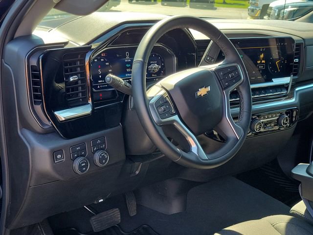 Used 2024 Chevrolet Silverado 1500 LT AWD/4WD image 20
