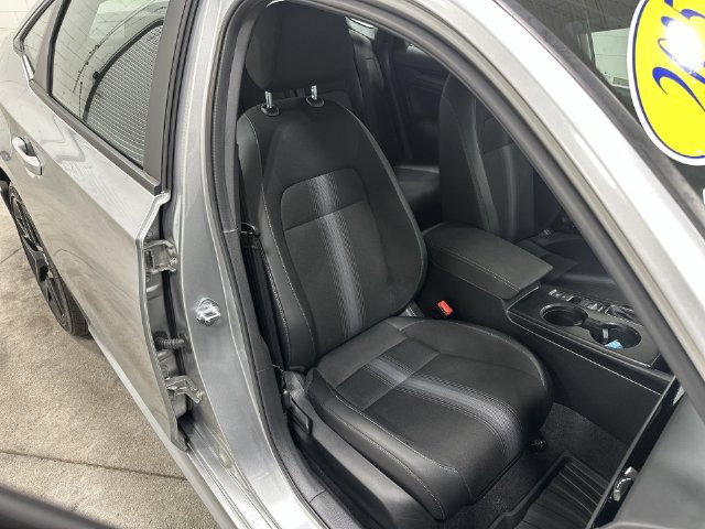 Used 2025 Honda Civic Sport image 18