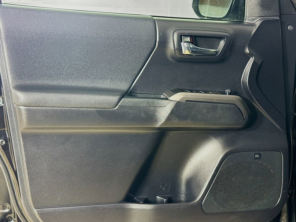 Certified 2020 Toyota Tacoma TRD Sport w/ TRD Premium Sport Package image 16