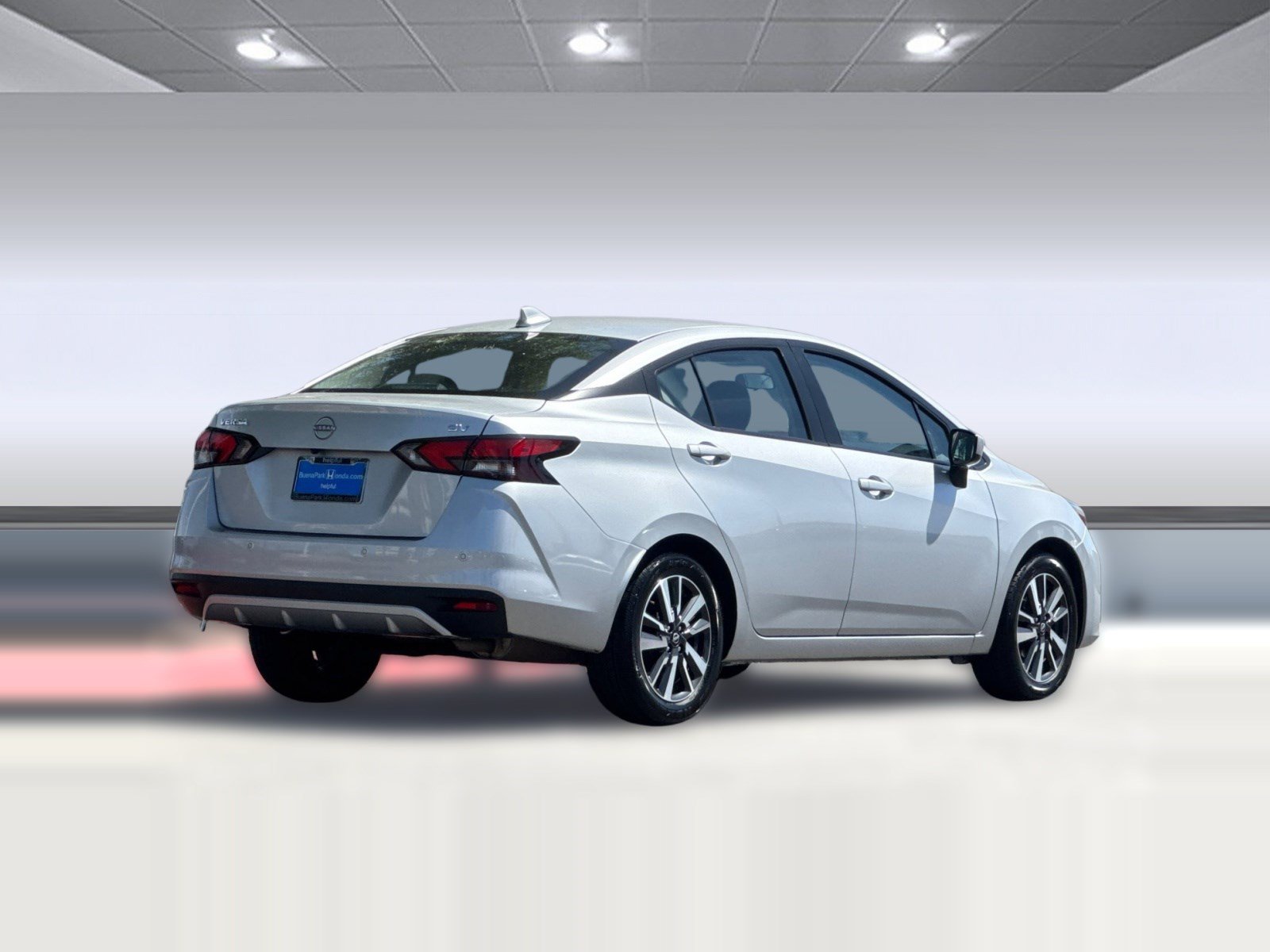 Used 2024 Nissan Versa SV FWD image 8