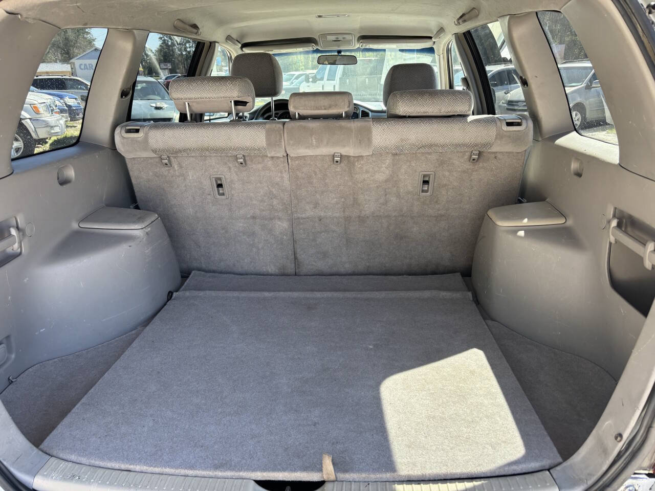 Used 2003 Toyota Highlander 4WD V6 image 16