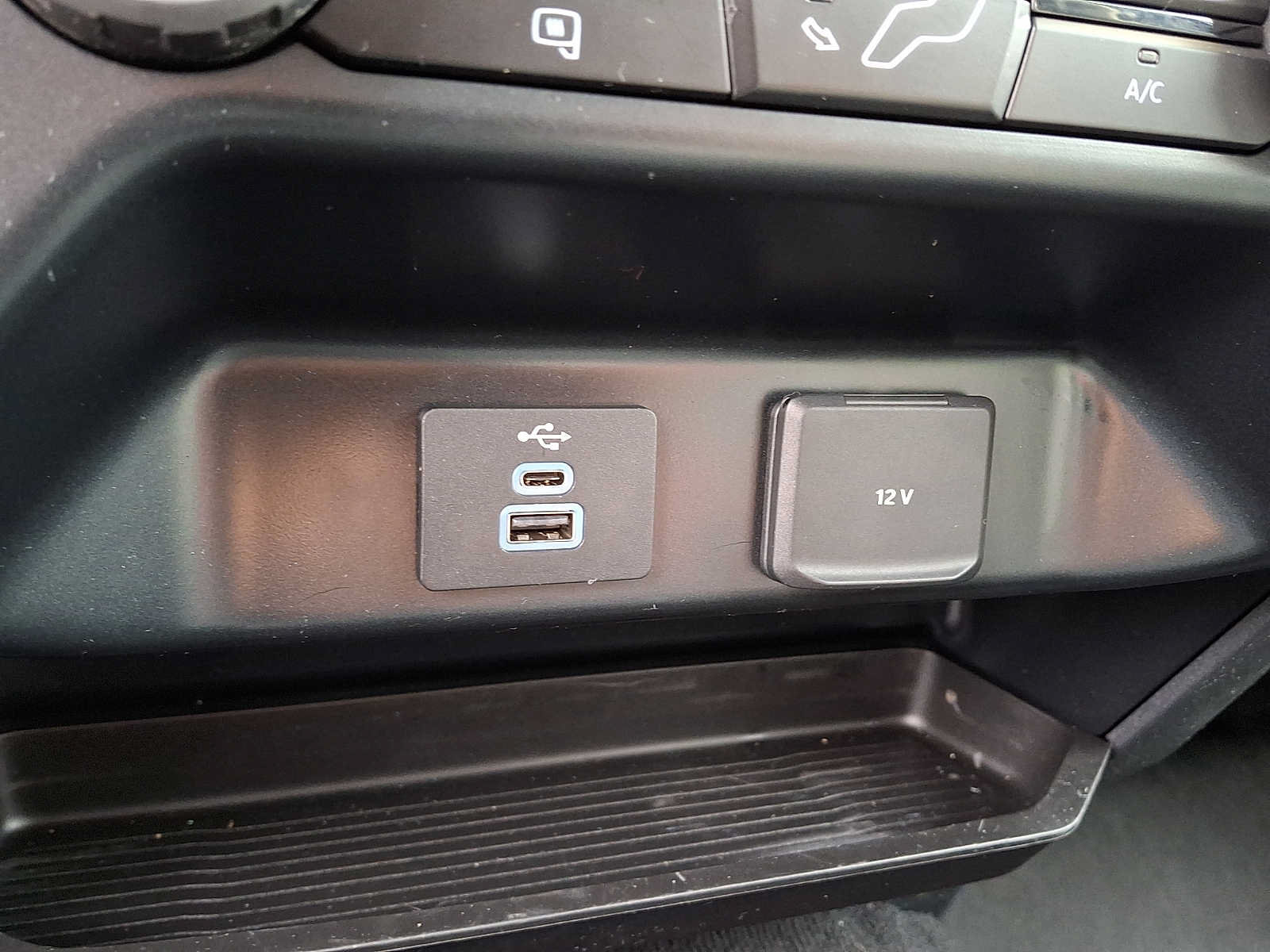 Used 2023 Ford F250 XL w/ STX Appearance Package AWD/4WD image 23