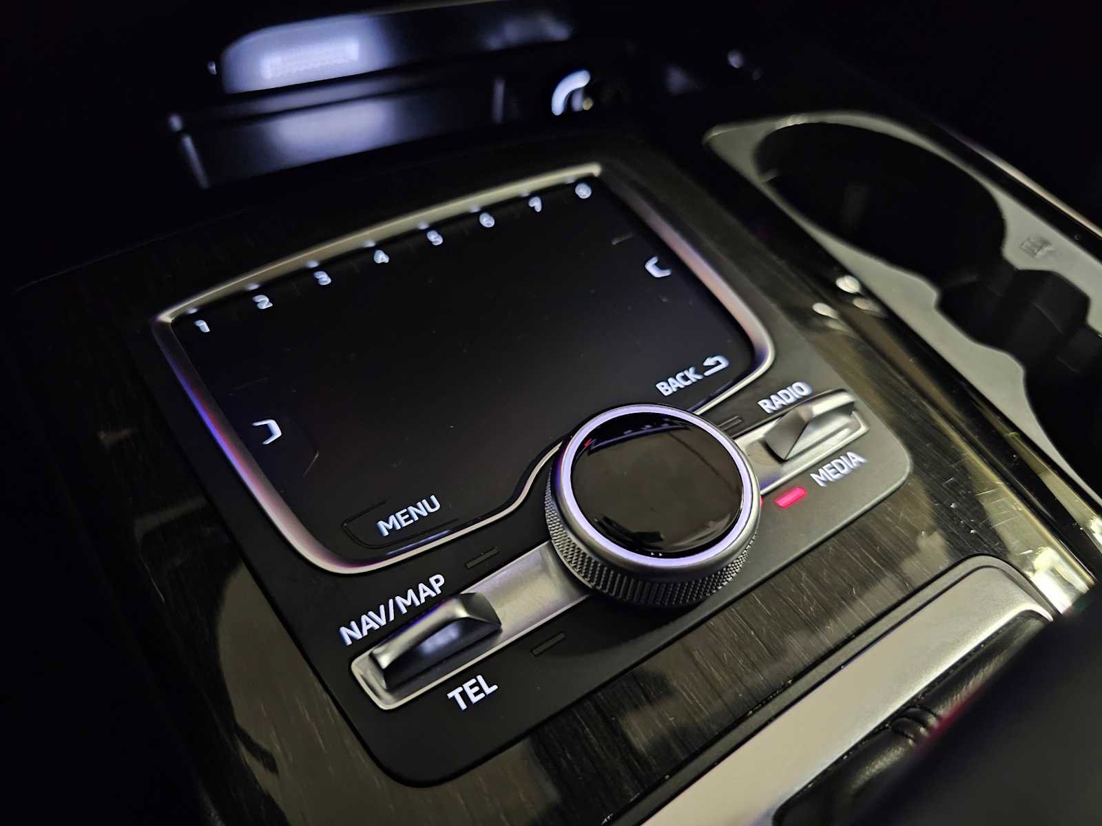 Used 2017 Audi Q7 2.0T Premium Plus image 26