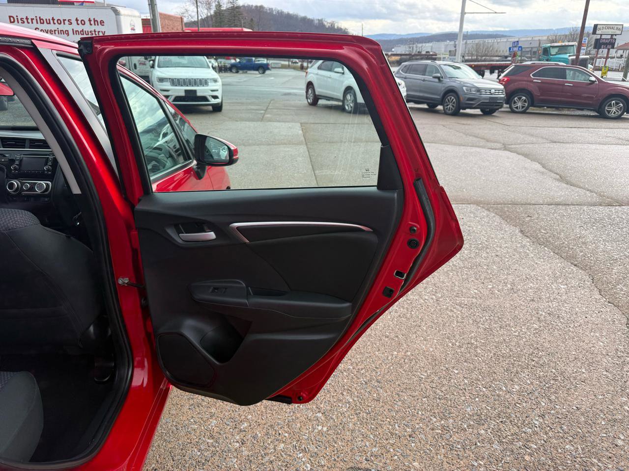 Used 2019 Honda Fit LX image 46