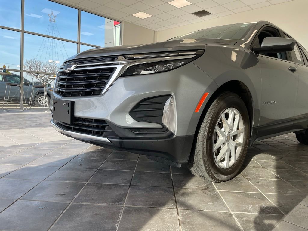 Used 2023 Chevrolet Equinox LT w/ LPO, Floor Liner Package image 14