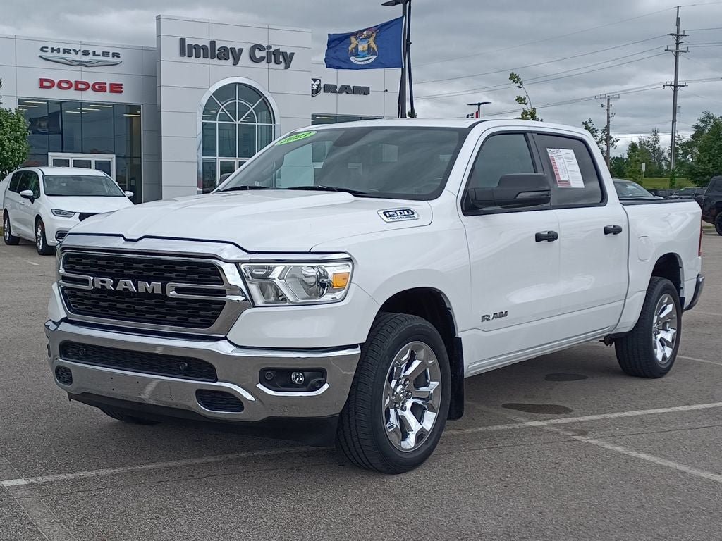 Used 2023 RAM 1500 Big Horn AWD/4WD image 2