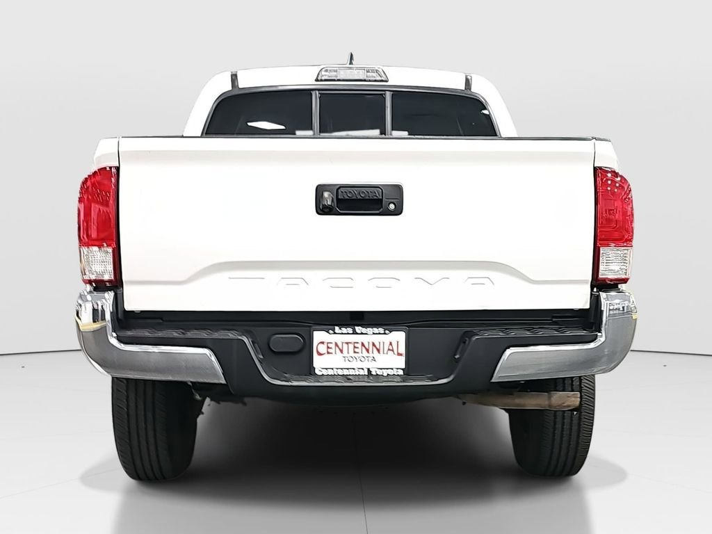 Used 2016 Toyota Tacoma SR5 image 6