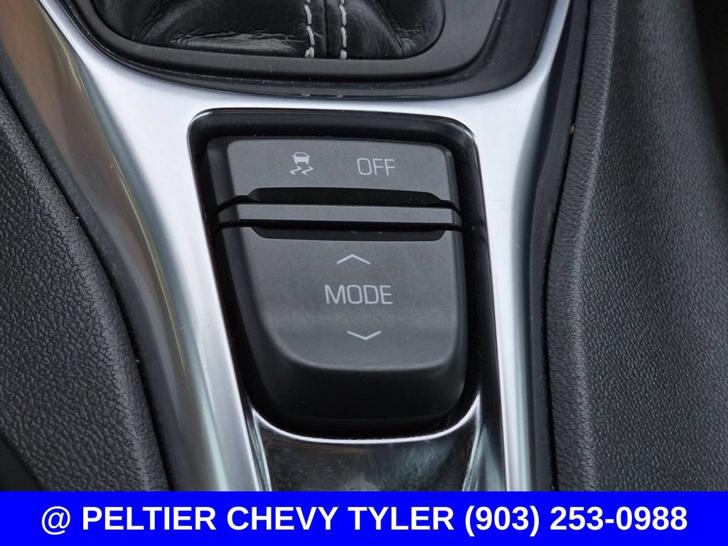 Used 2024 Chevrolet Camaro LT w/ Technology Package RWD image 23