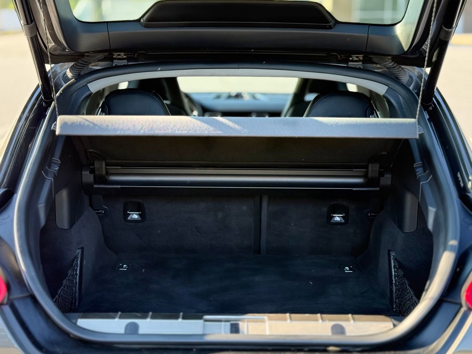 Used 2015 Porsche Panamera 4 image 50